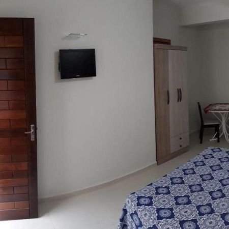 Quarto Completo E Cafe Da Manha Em Bombinhas Bed and Breakfast Eksteriør billede